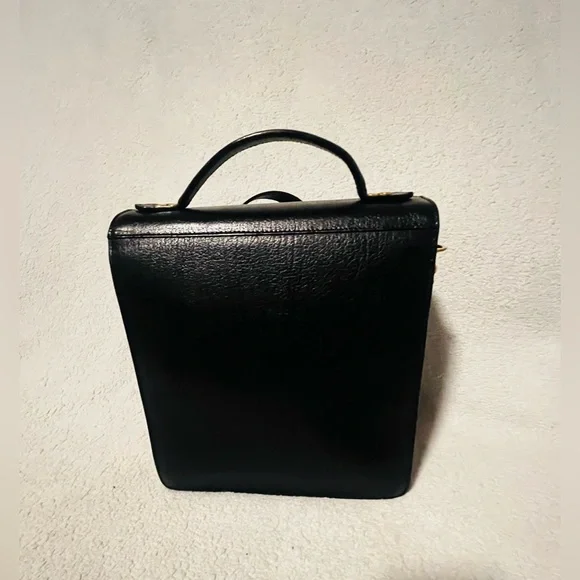 Bally Vintage Leather 2 Way shoulder Bag - Picture 3 of 16